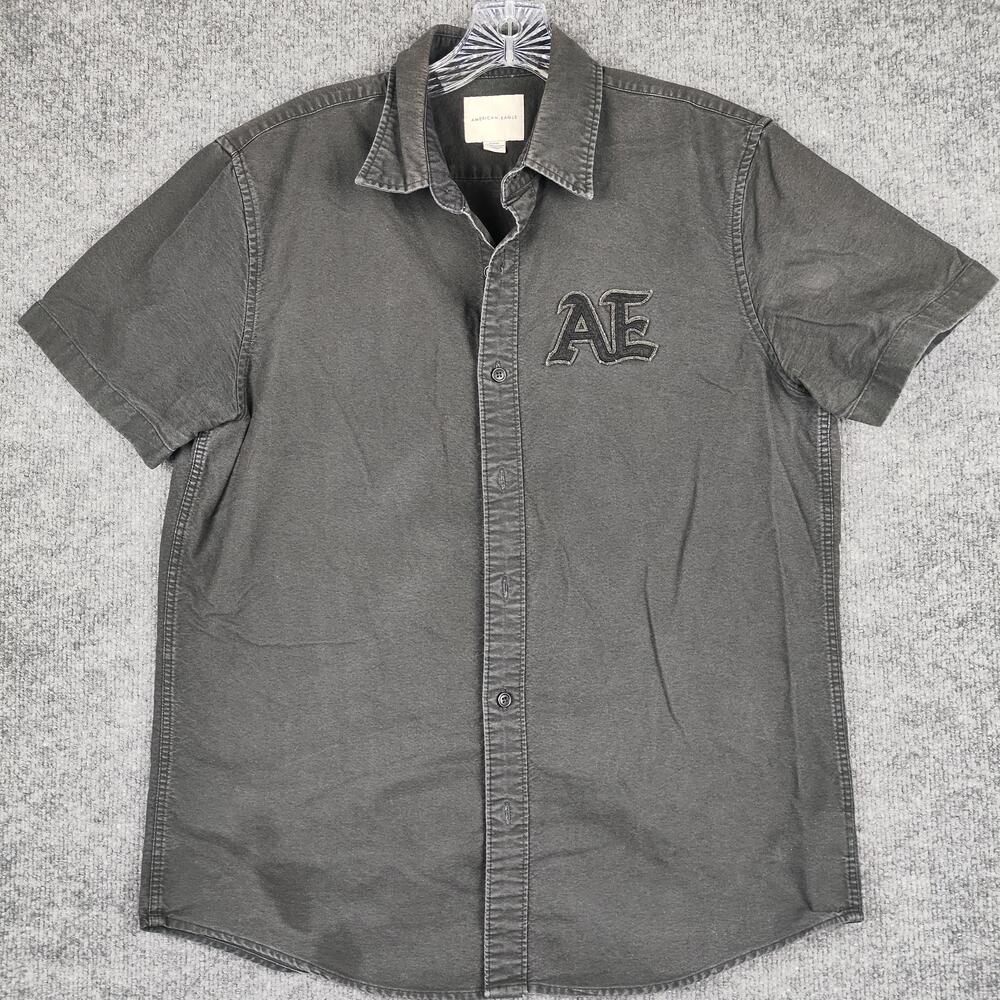 American Eagle Shirt Mens Medium Gray Short Sleeve Button Up Cotton AE Logo
